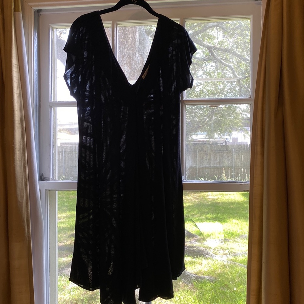 Dianne Von Furstenberg sheer Burnout Cap Sleeve Dress Tunic Free Size!